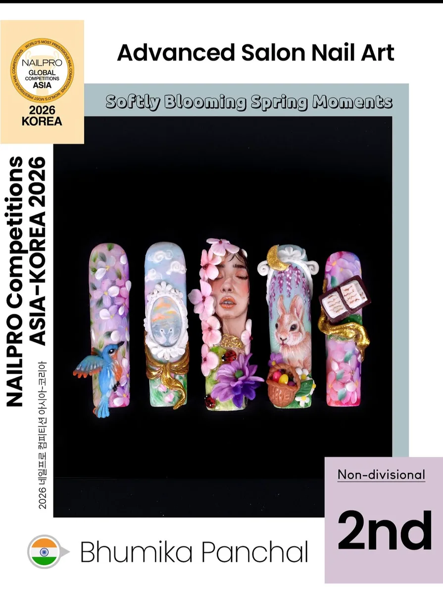 Softly blooming nail art by Daisy Nail Studio