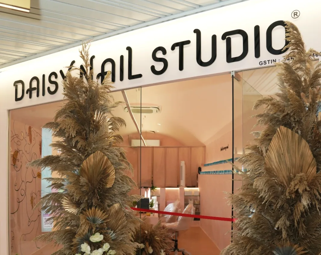 The Daisy Nail Studio shopfront at Swagat Holiday Mall, Sargasan, Gandhinagar